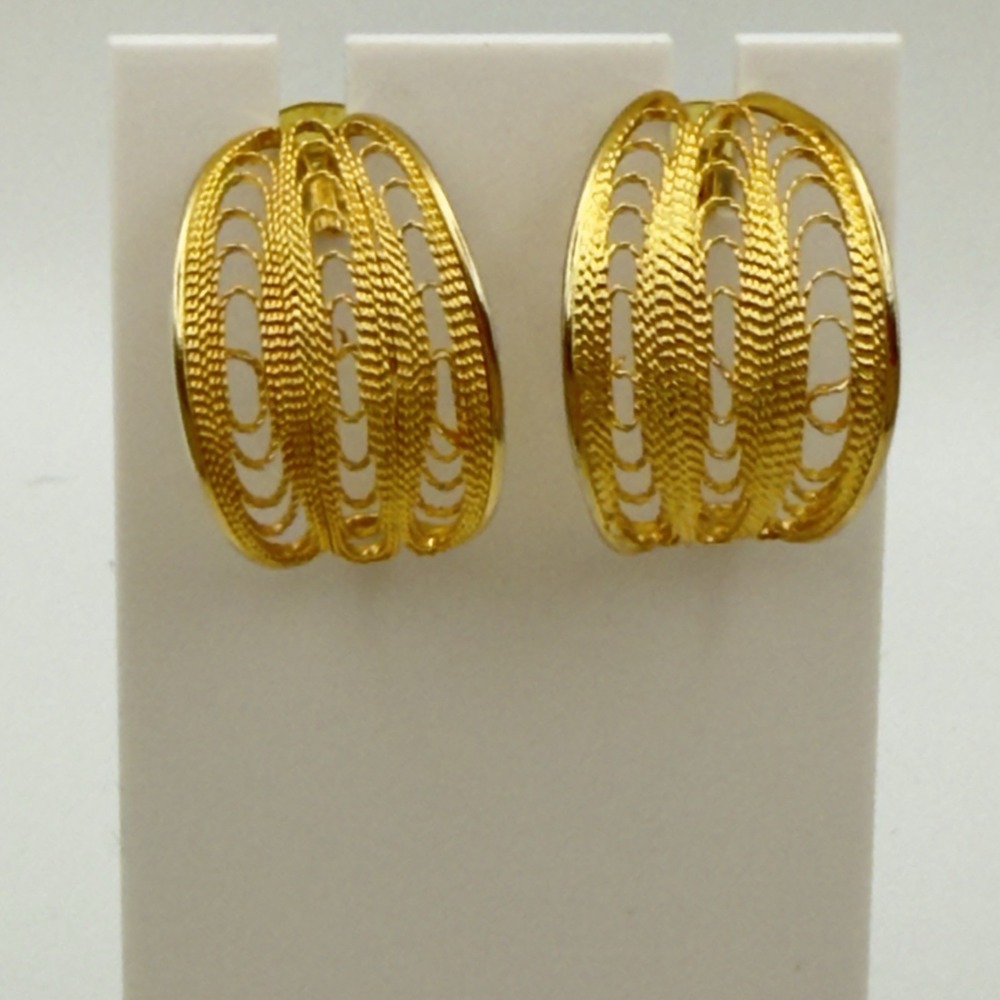 Vintage Gold Tone Wide Hoop Earrings Textured Openwork Statement Filigree
